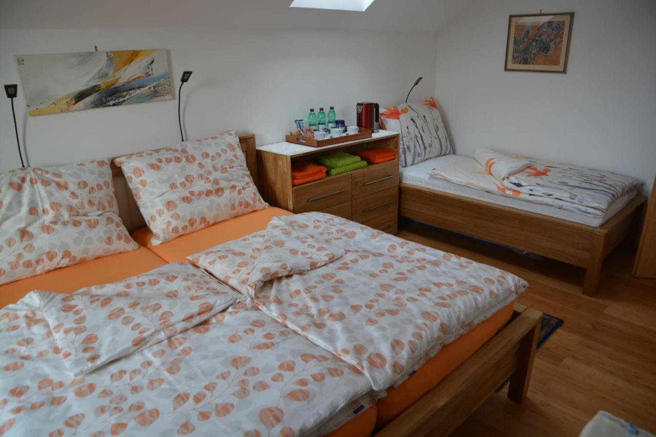 Privatzimmer Marina Volkermarkt Bagian luar foto